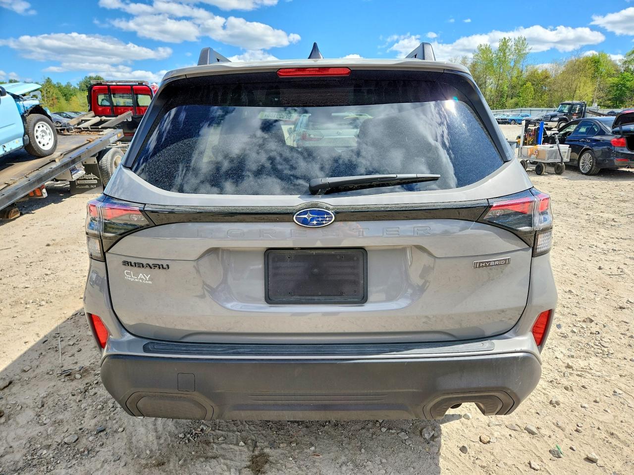 2025 SUBARU FORESTER PREMIUM photo 11