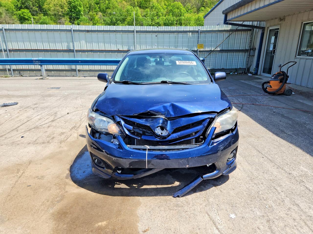 2013 TOYOTA COROLLA S photo 9