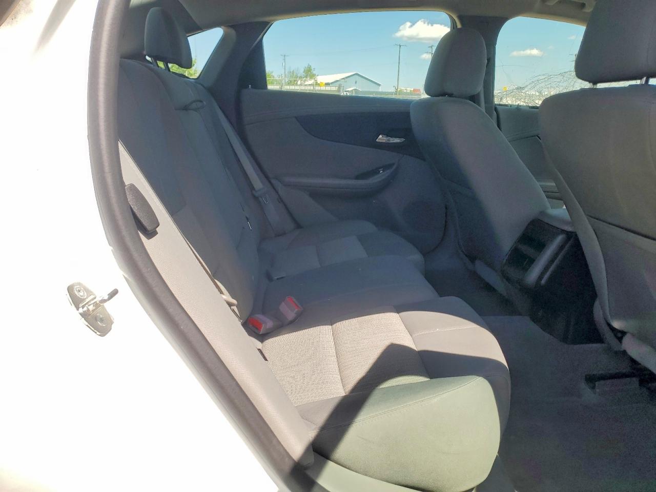 2014 CHEVROLET IMPALA LS photo 19