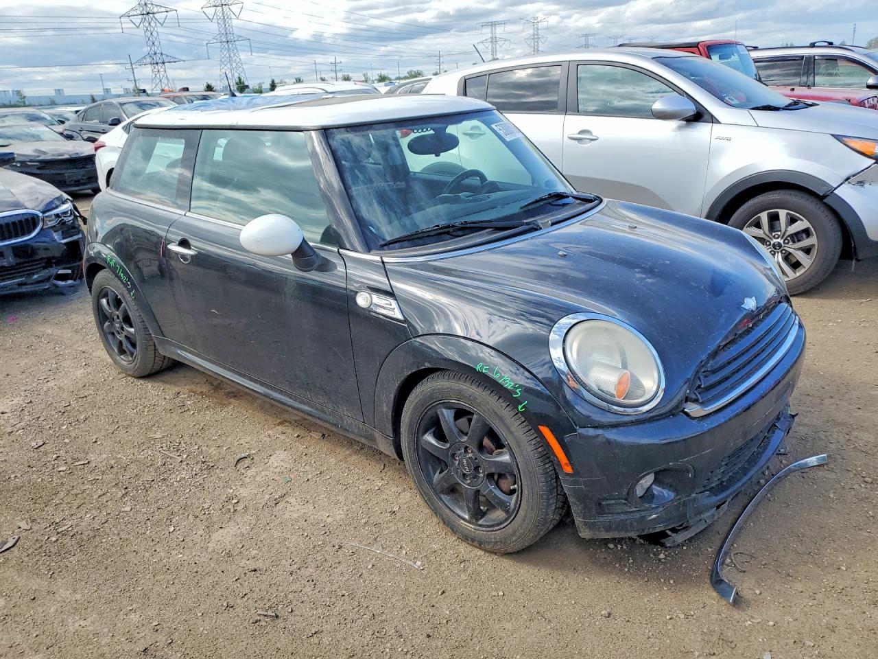 2010 MINI COOPER photo 7
