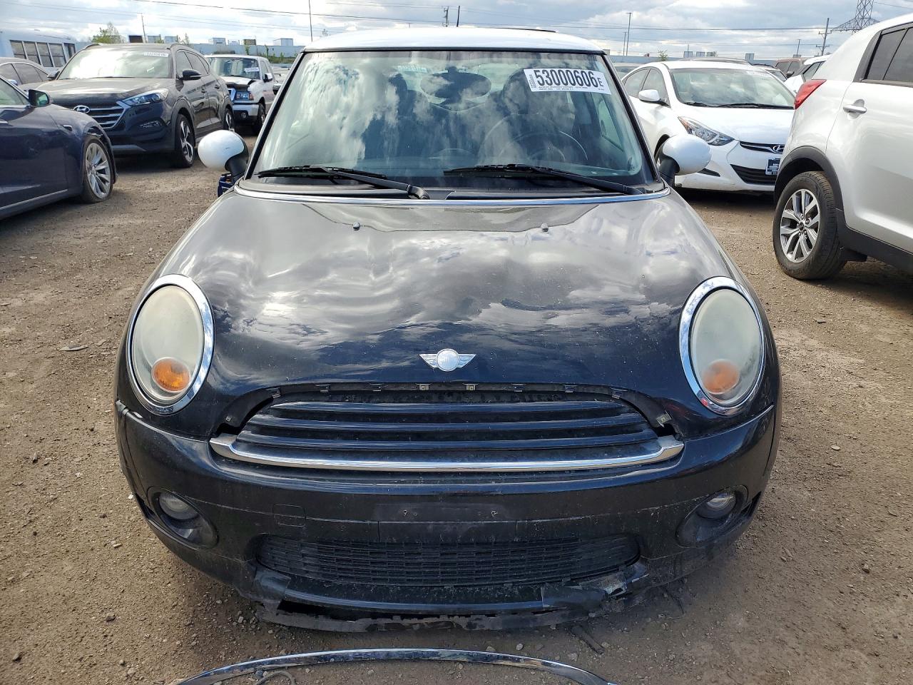 2010 MINI COOPER photo 9