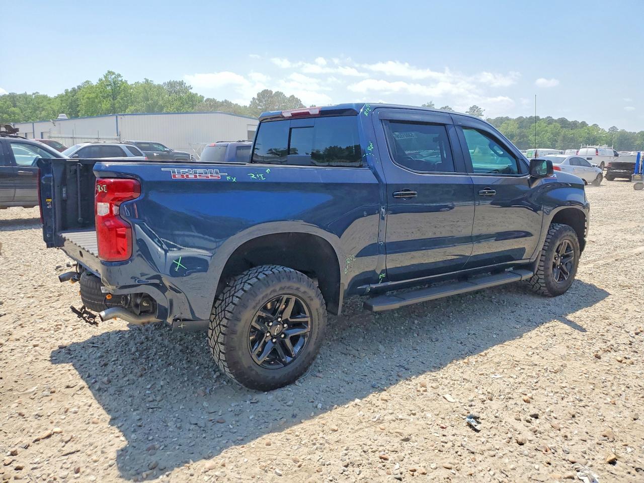 2021 CHEVROLET SILVERADO K1500 LT TRAIL BOSS photo 5