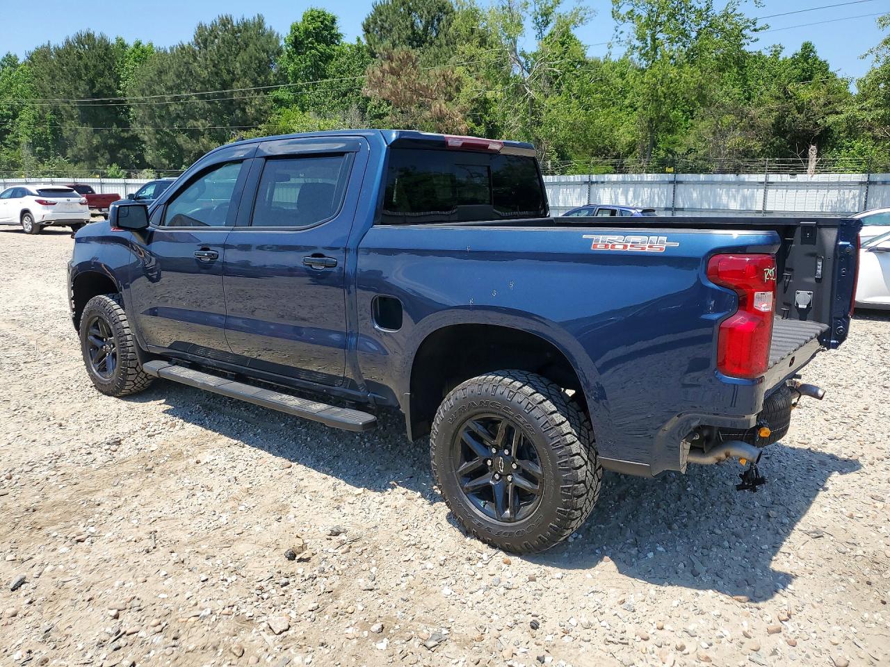 2021 CHEVROLET SILVERADO K1500 LT TRAIL BOSS photo 3
