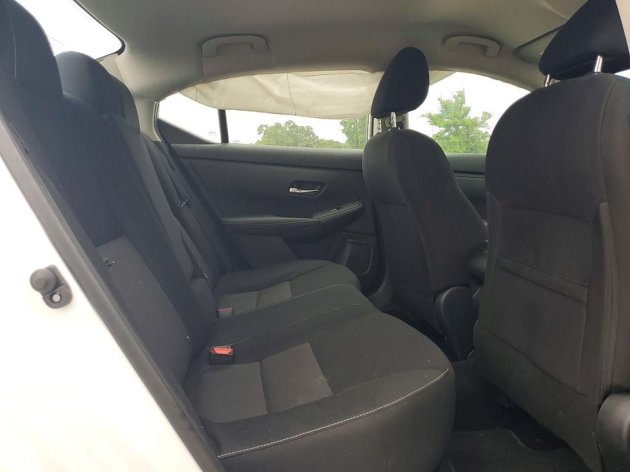 2022 NISSAN SENTRA SV photo 10