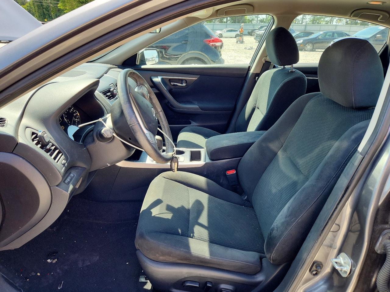 2015 NISSAN ALTIMA 2.5 SV photo 13