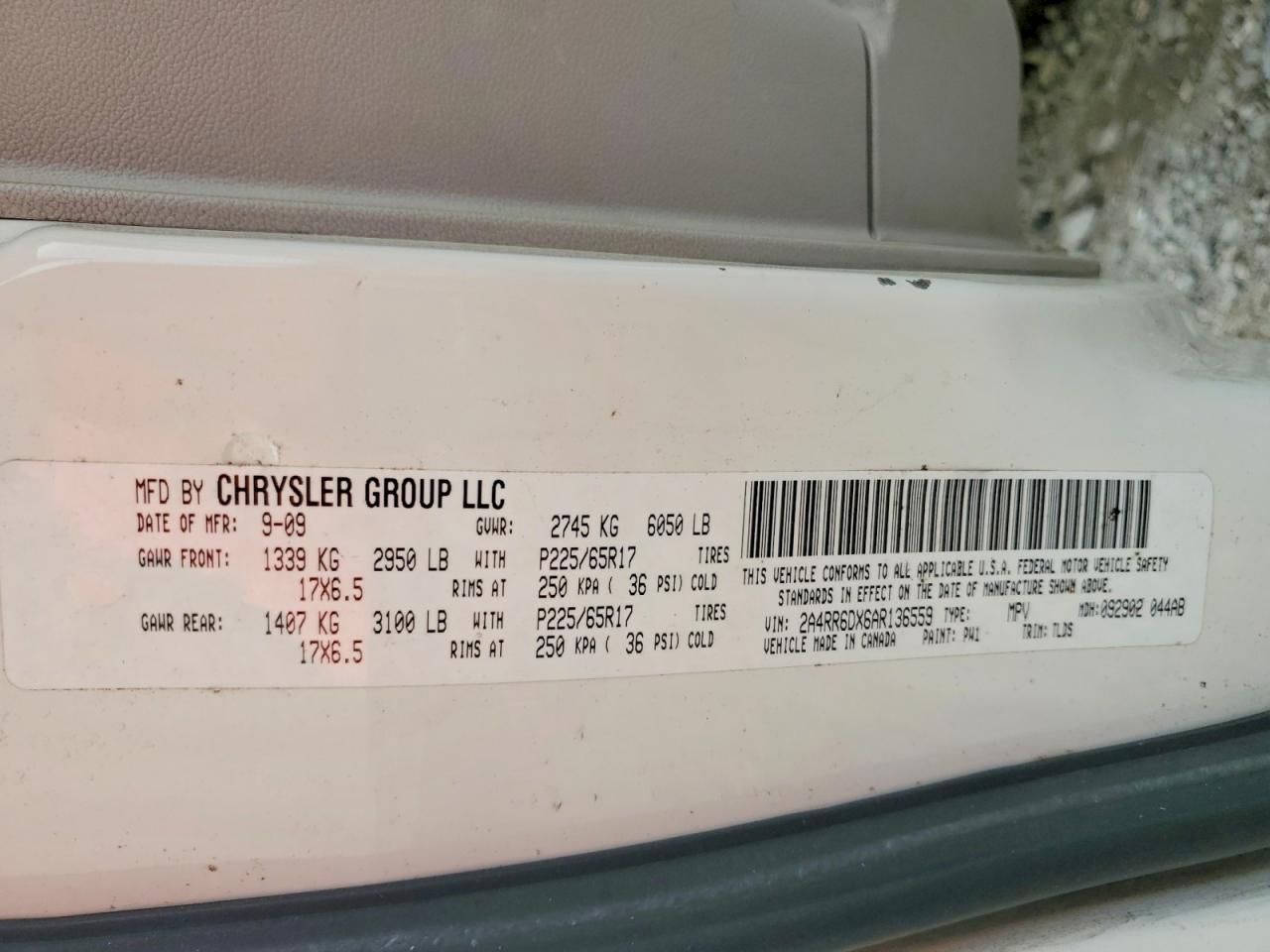 2010 CHRYSLER TOWN & COUNTRY LIMITED photo 25