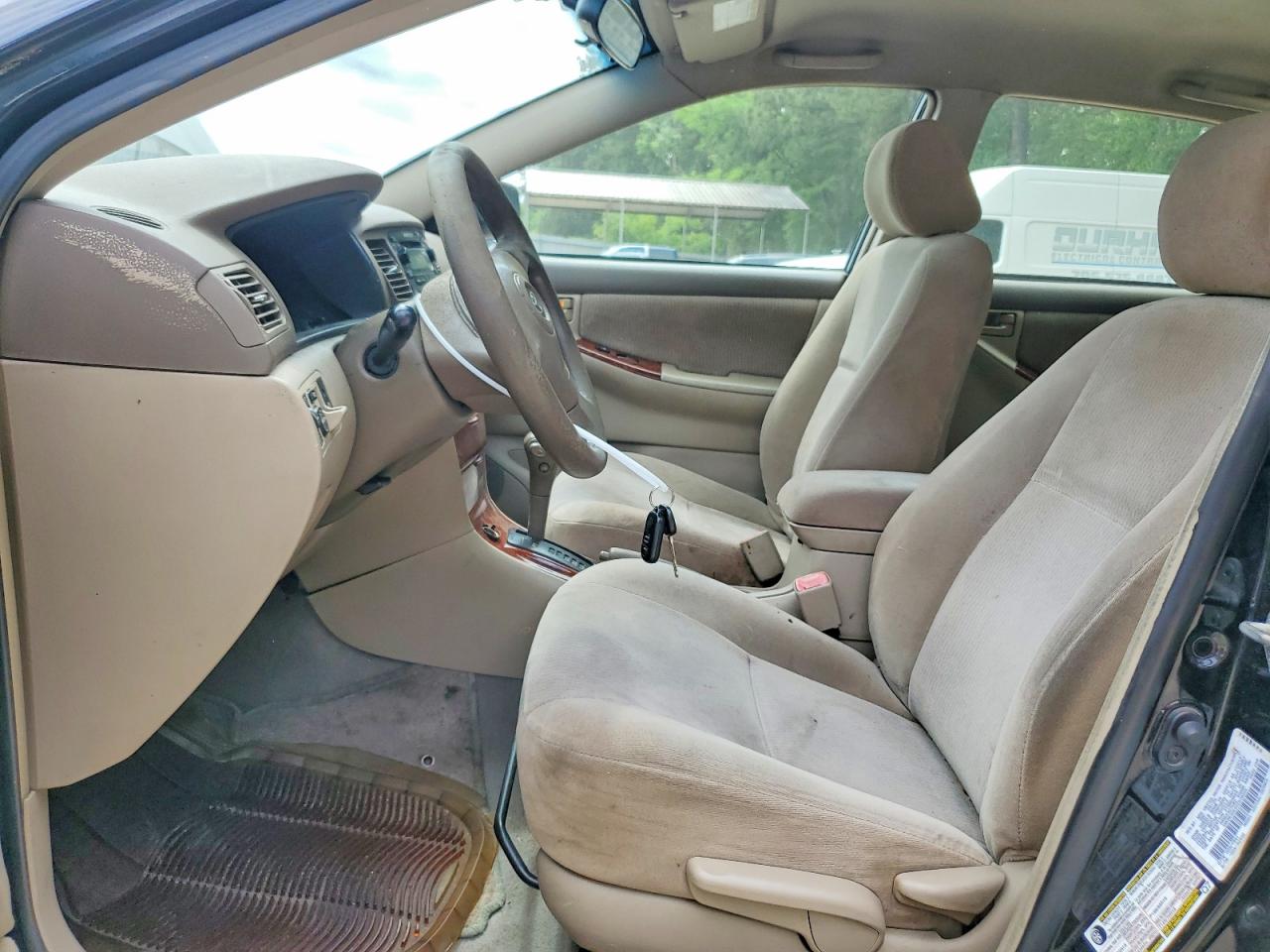 2005 TOYOTA COROLLA LE photo 13
