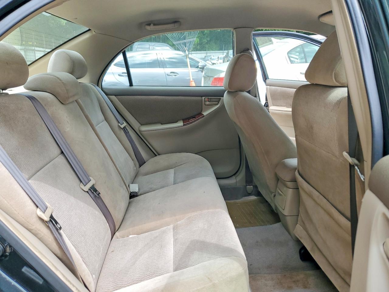 2005 TOYOTA COROLLA LE photo 19
