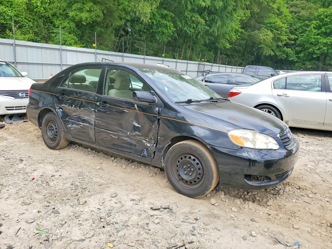 2005 TOYOTA COROLLA LE photo 7