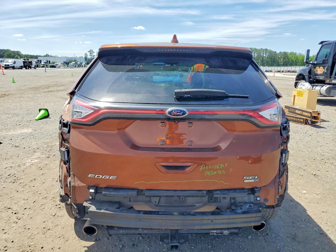 2017 FORD EDGE SEL photo 16