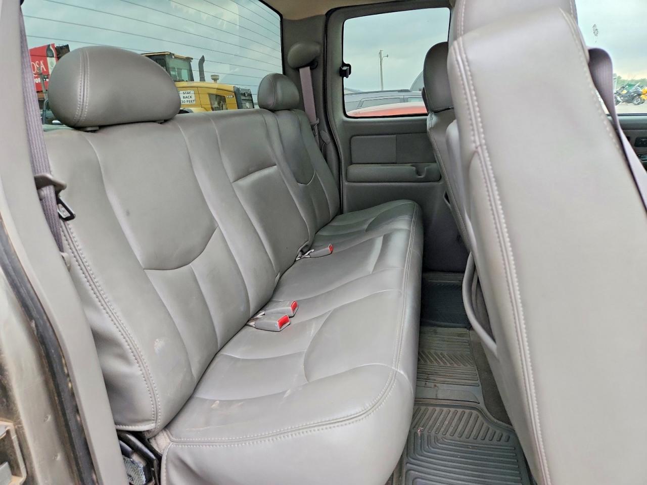 2003 GMC NEW SIERRA K1500 photo 28