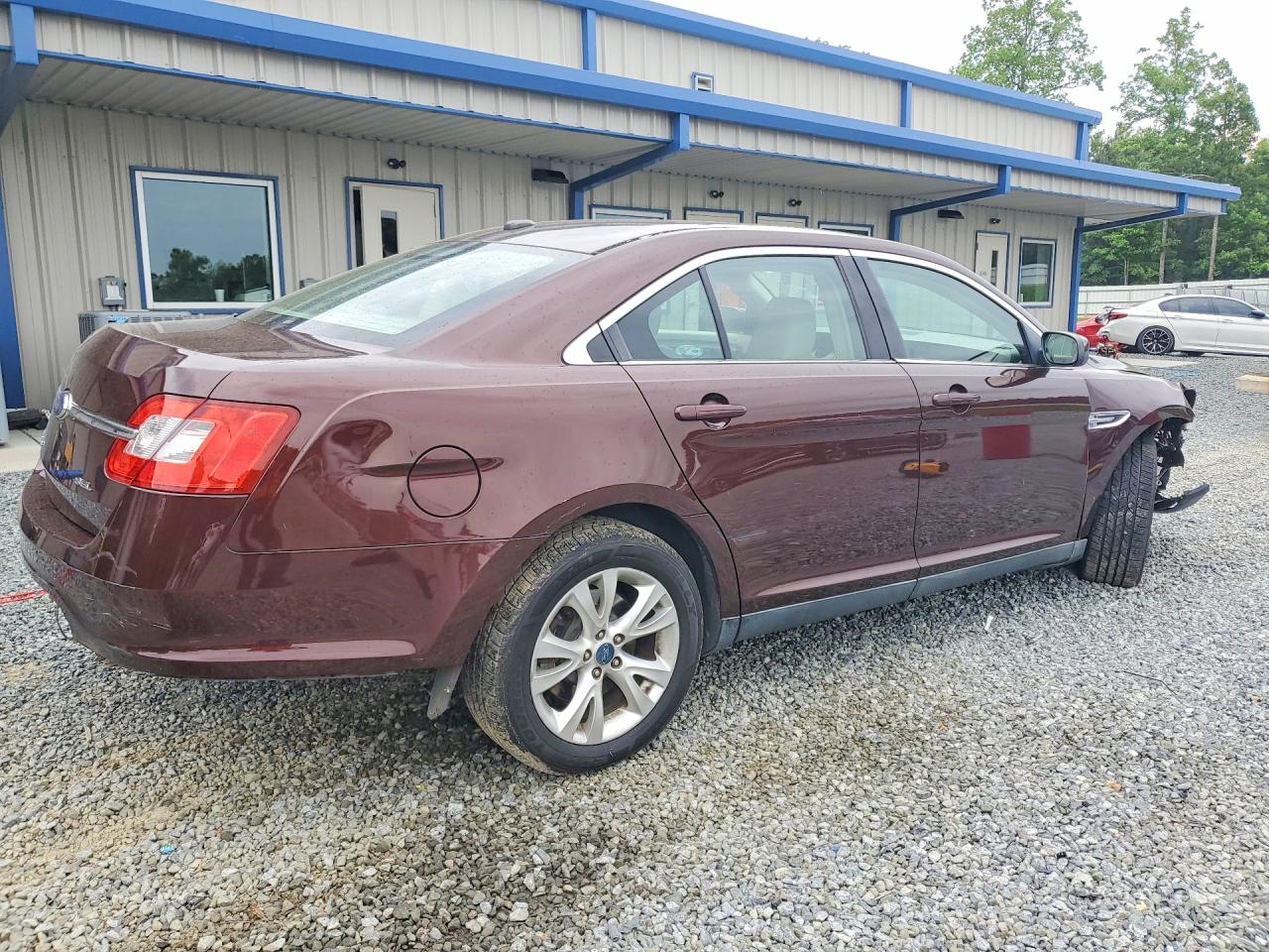 2010 FORD TAURUS SEL photo 7