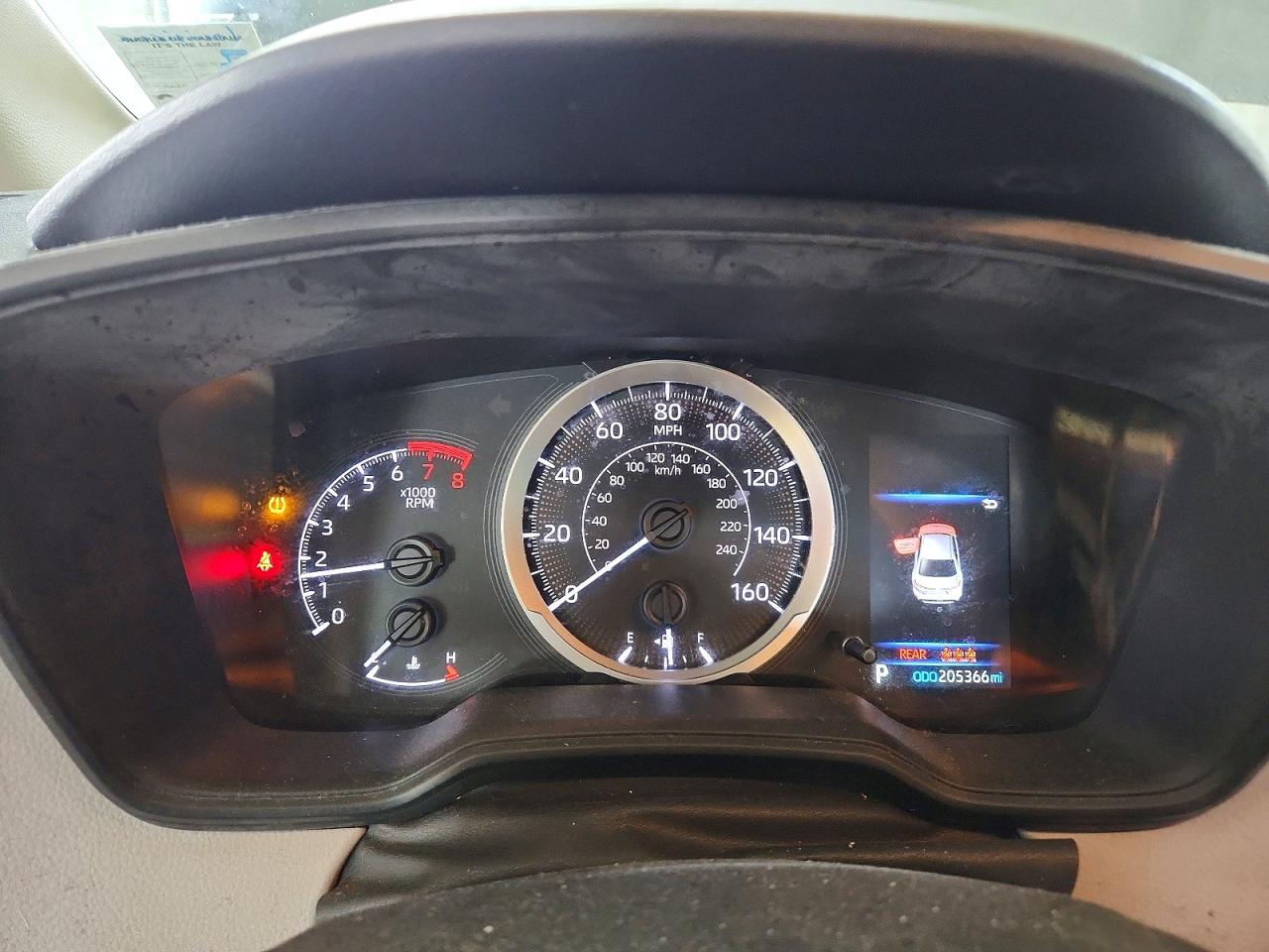 2020 TOYOTA COROLLA LE photo 9