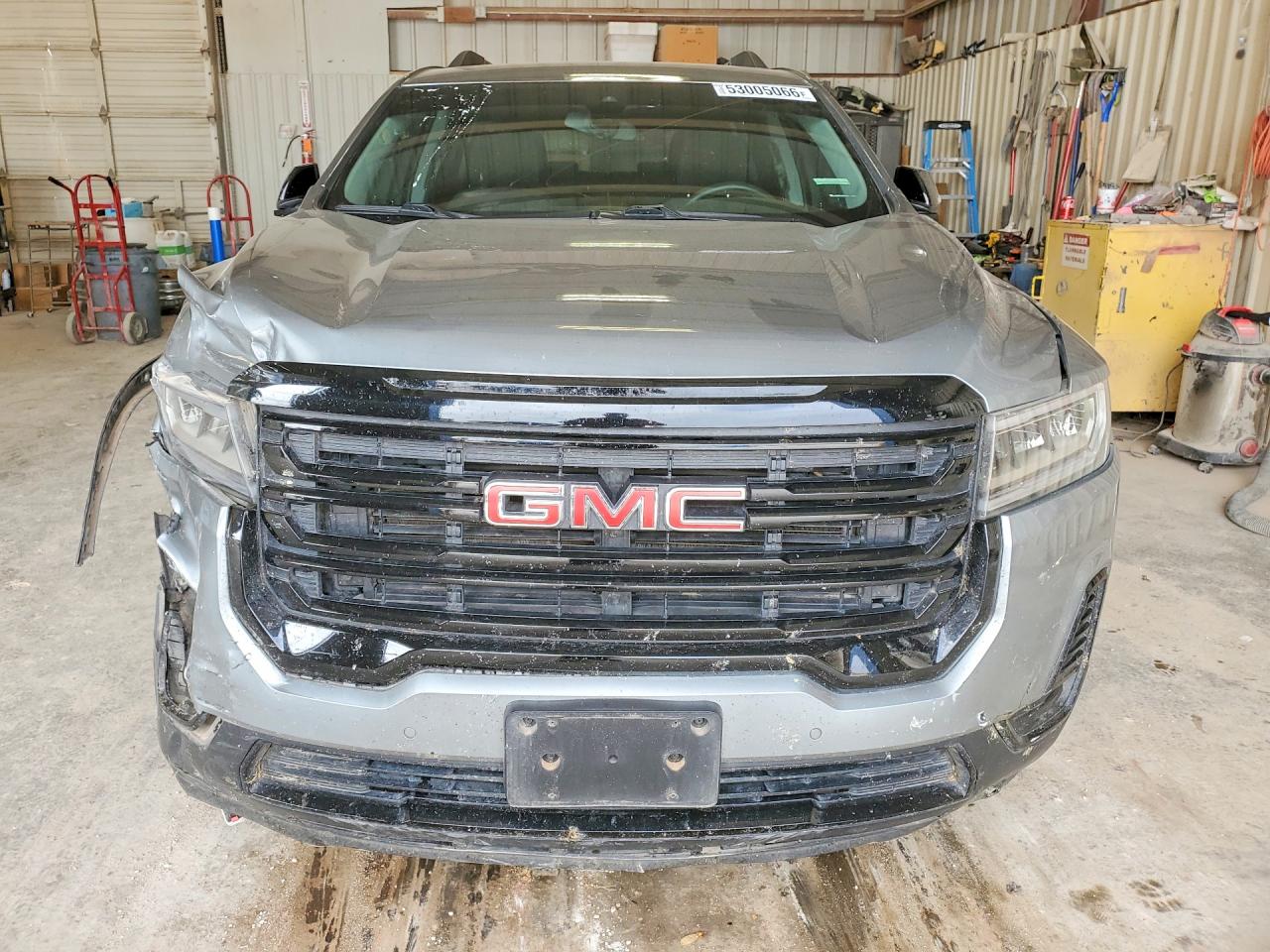 2023 GMC ACADIA SLE photo 5