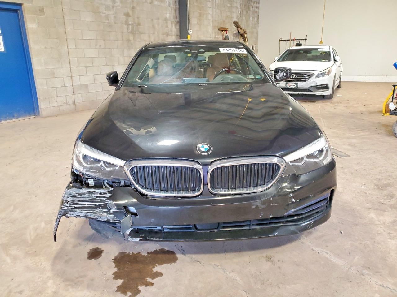 2019 BMW 530 XI photo 9