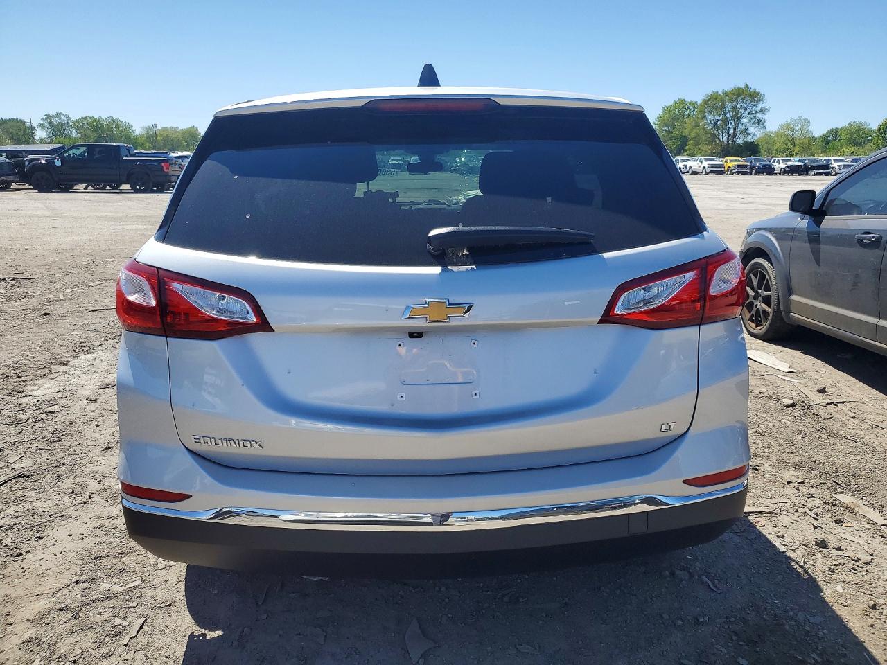 2021 CHEVROLET EQUINOX LT photo 6