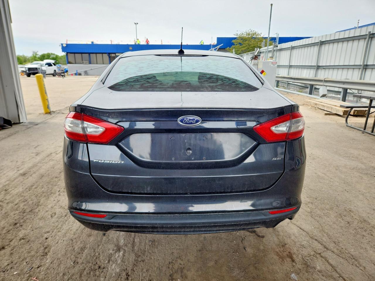 2013 FORD FUSION SE photo 16