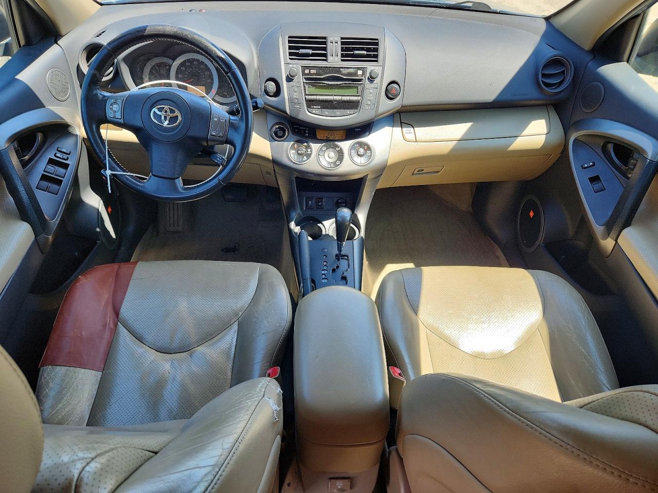 2010 TOYOTA RAV4 LIMITED photo 15