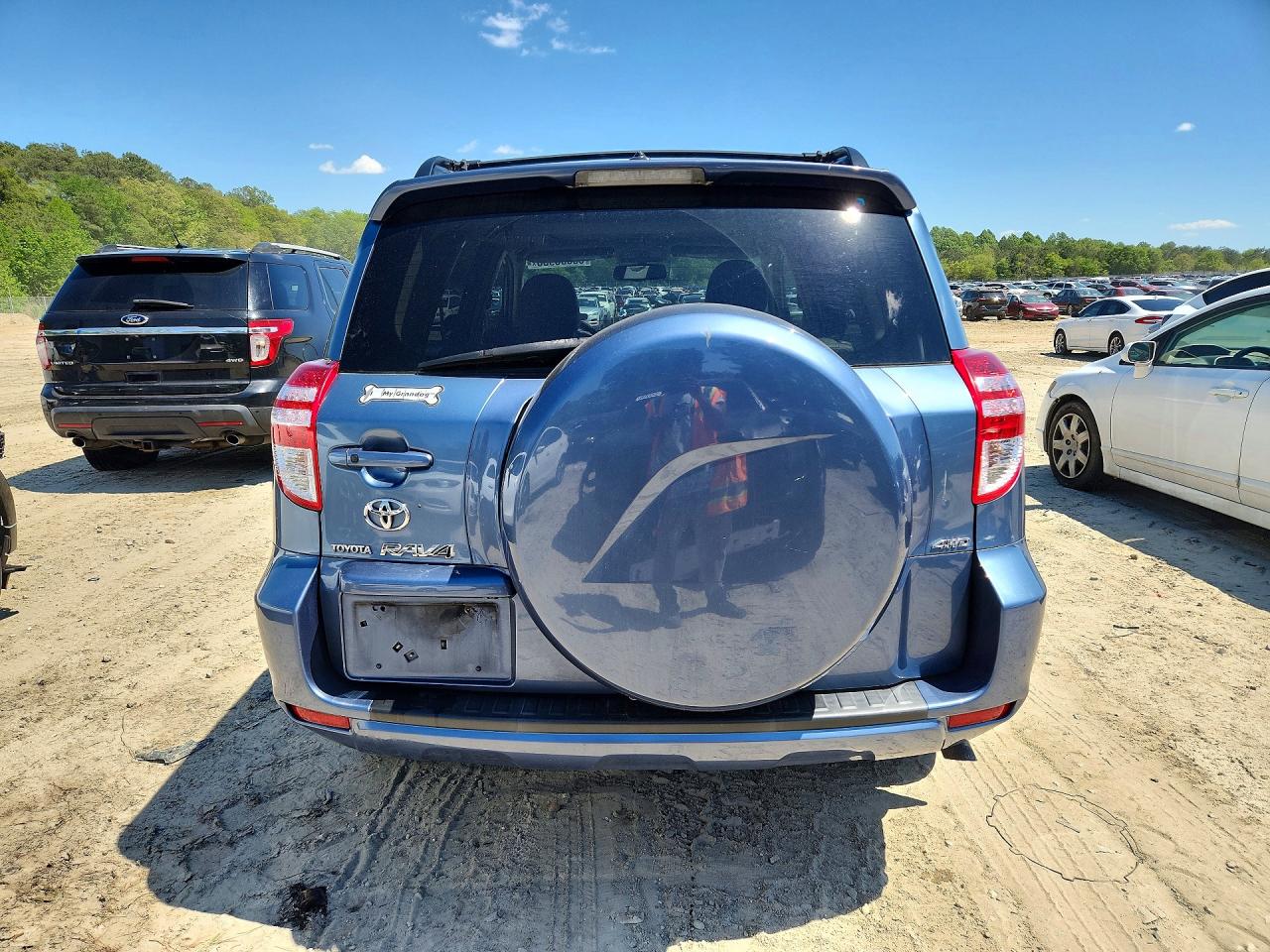 2010 TOYOTA RAV4 LIMITED photo 11