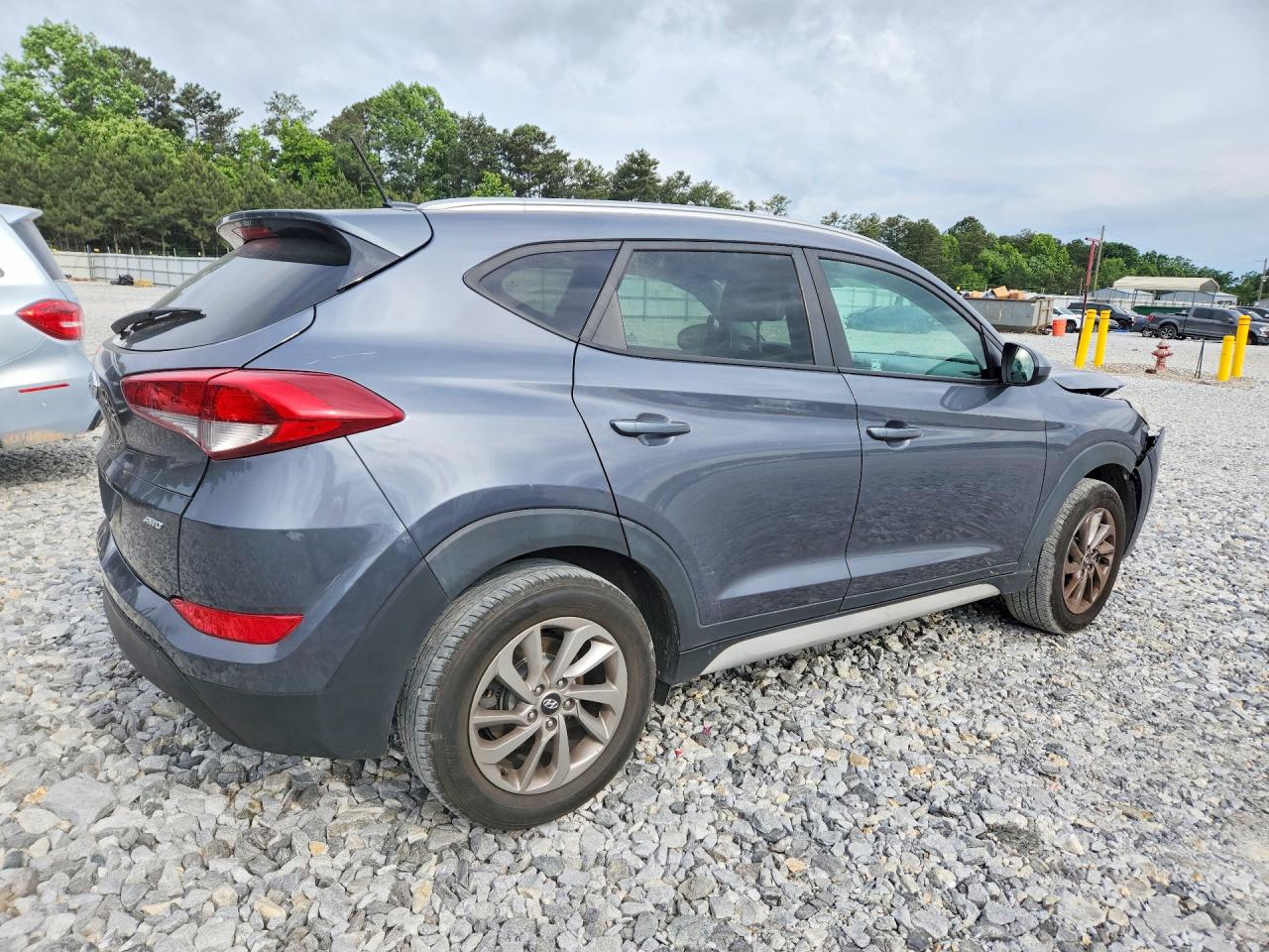 2017 HYUNDAI TUCSON SE photo 7