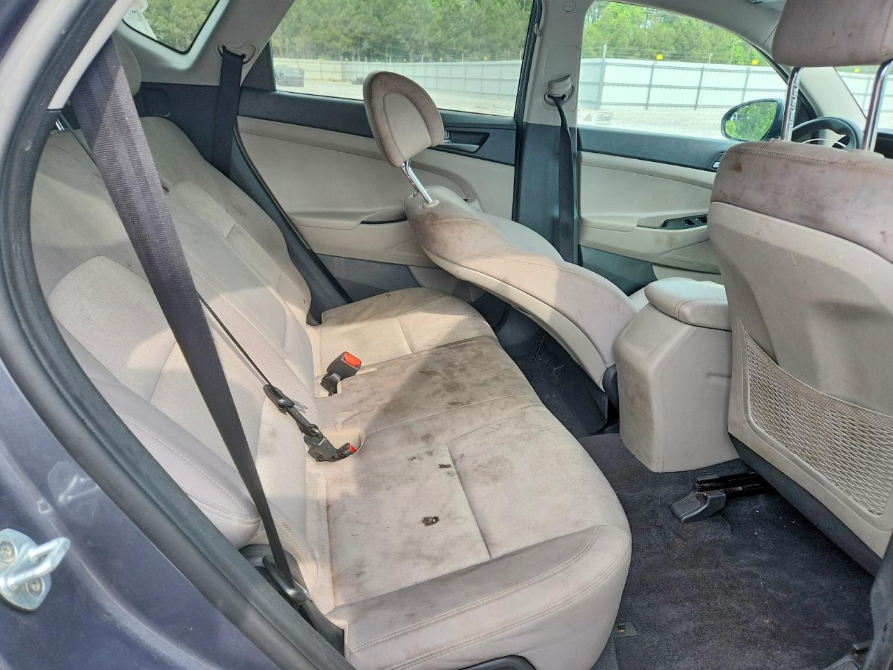 2017 HYUNDAI TUCSON SE photo 31