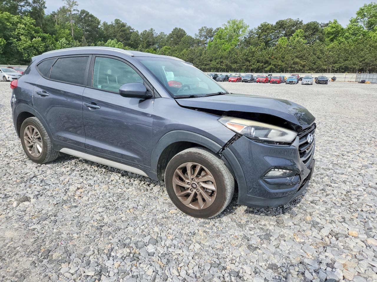 2017 HYUNDAI TUCSON SE photo 10