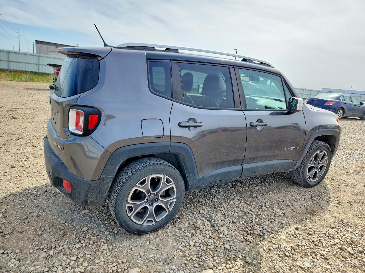 2017 JEEP RENEGADE LIMITED photo 7