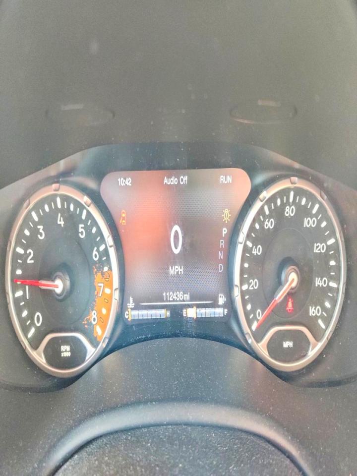 2017 JEEP RENEGADE LIMITED photo 25