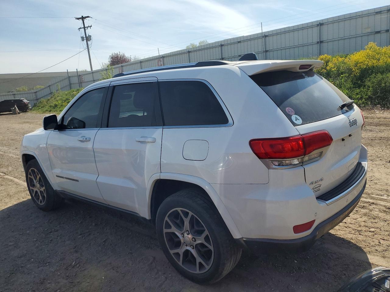 2018 JEEP GRAND CHEROKEE LIMITED photo 3