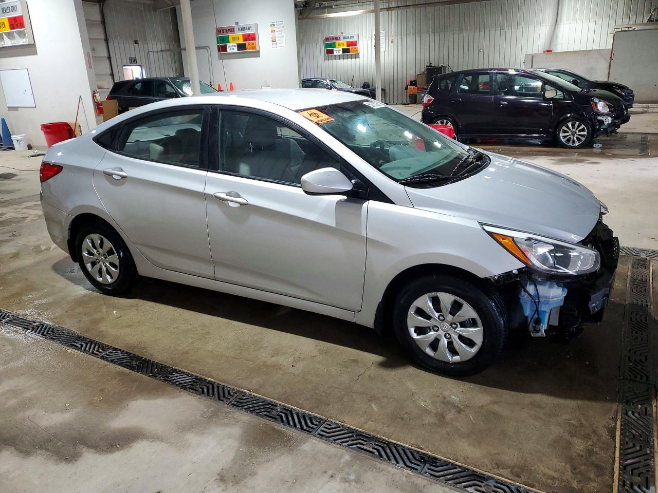 2016 HYUNDAI ACCENT SE photo 7