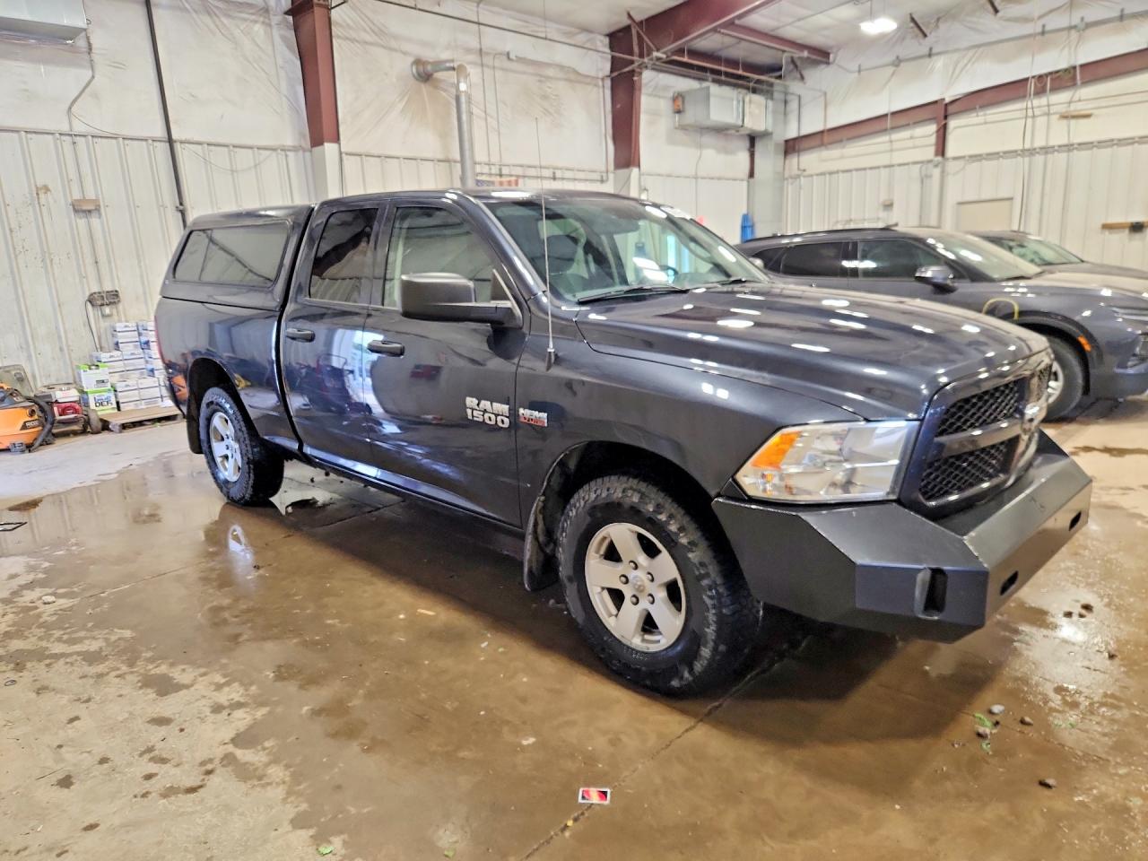 2014 RAM 1500 ST photo 7