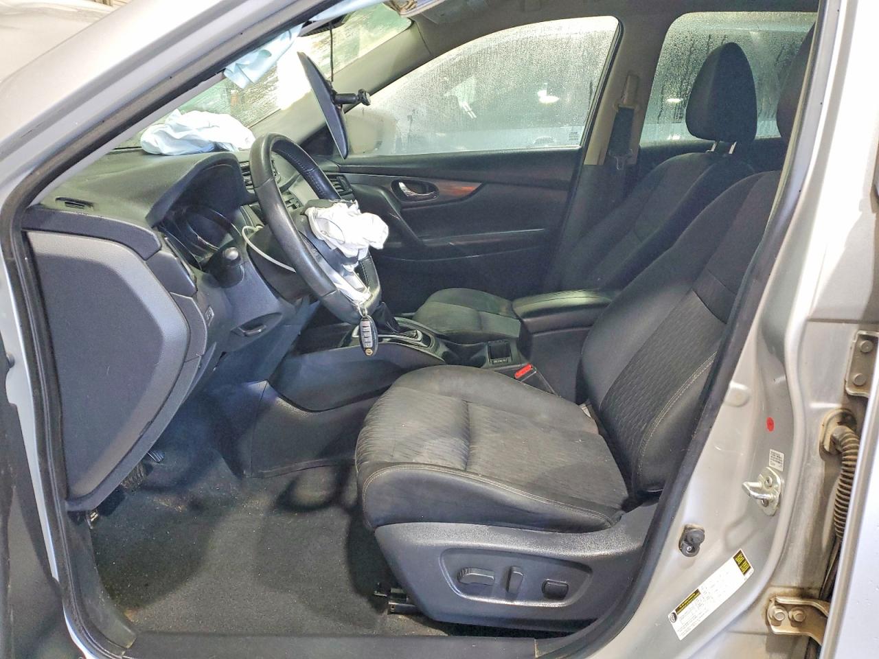 2019 NISSAN ROGUE SV photo 19
