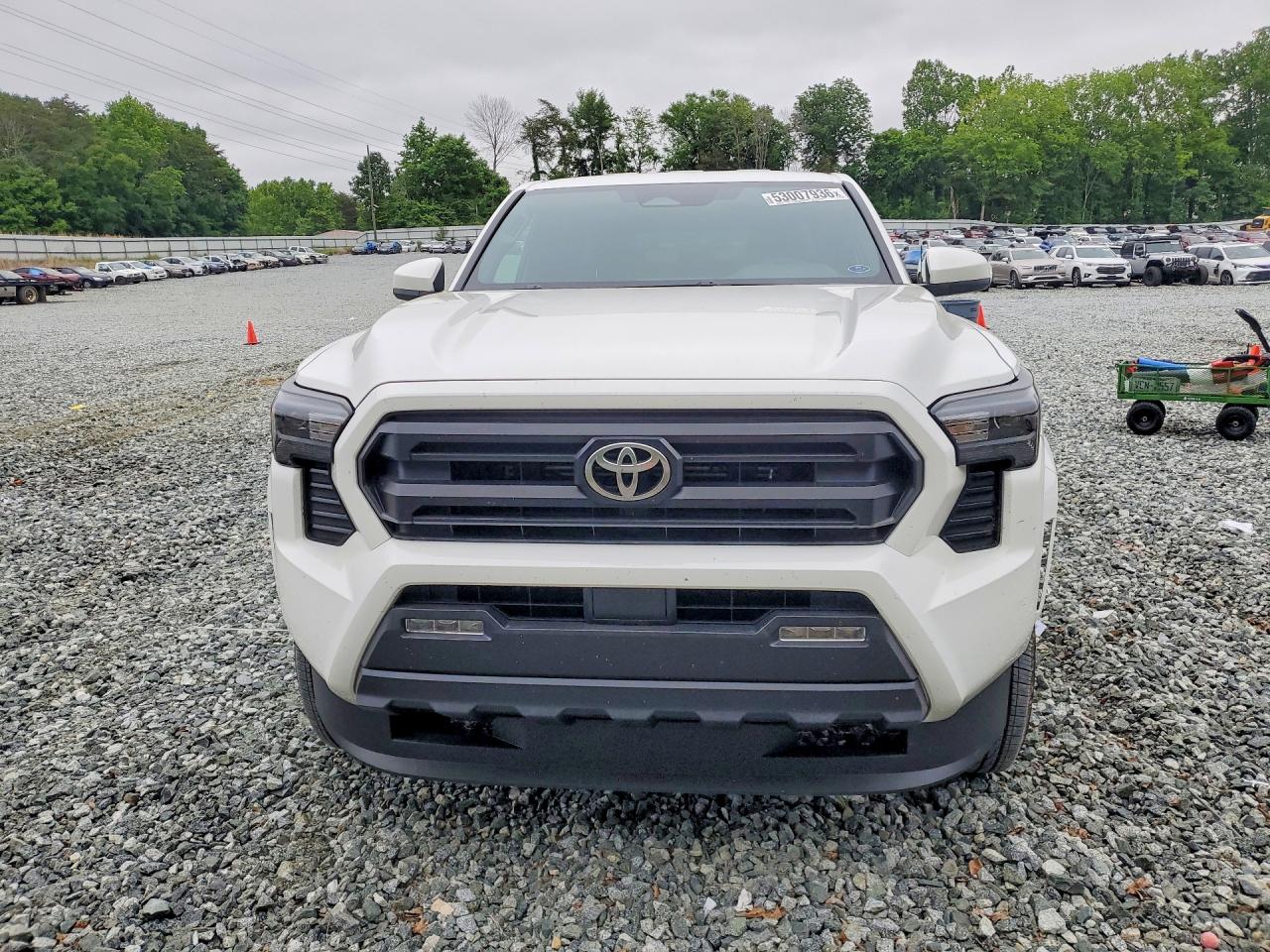 2024 TOYOTA TACOMA SR5 photo 9