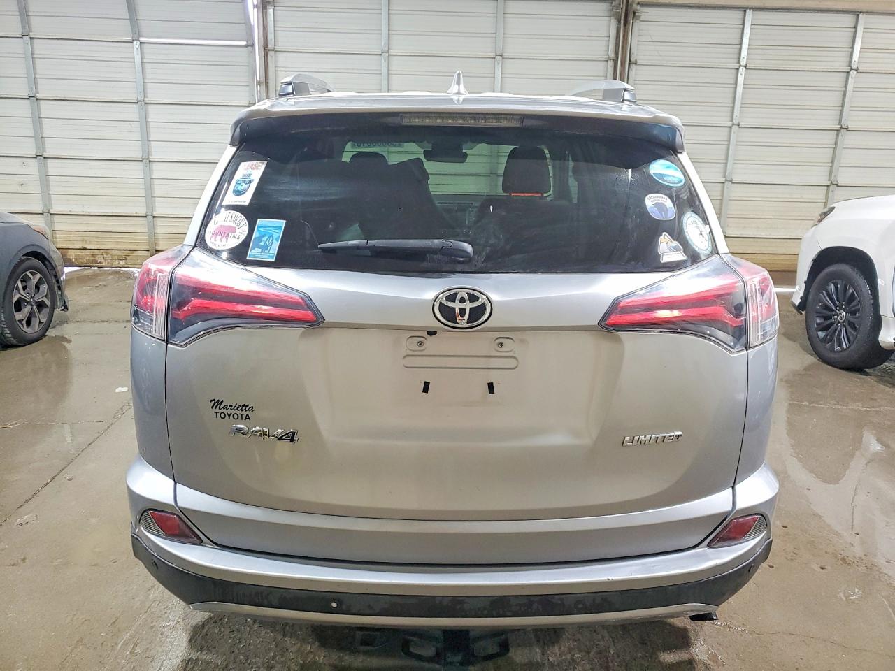 2017 TOYOTA RAV4 LIMITED photo 11