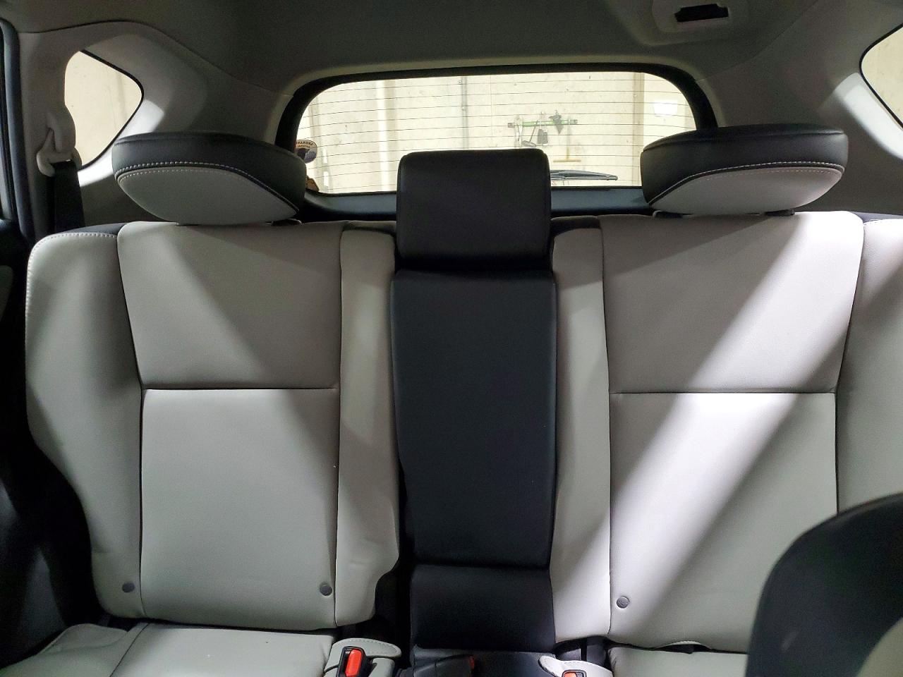 2017 TOYOTA RAV4 LIMITED photo 19