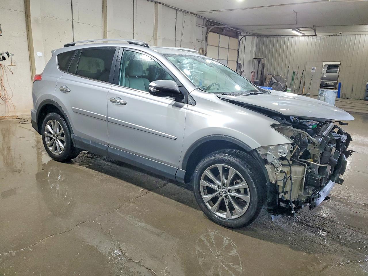 2017 TOYOTA RAV4 LIMITED photo 7