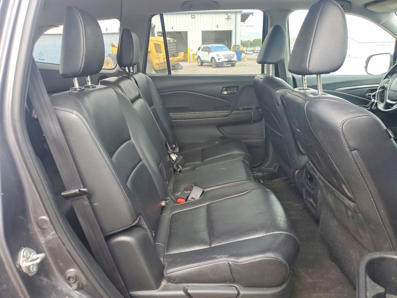 2016 HONDA PILOT EXL photo 11