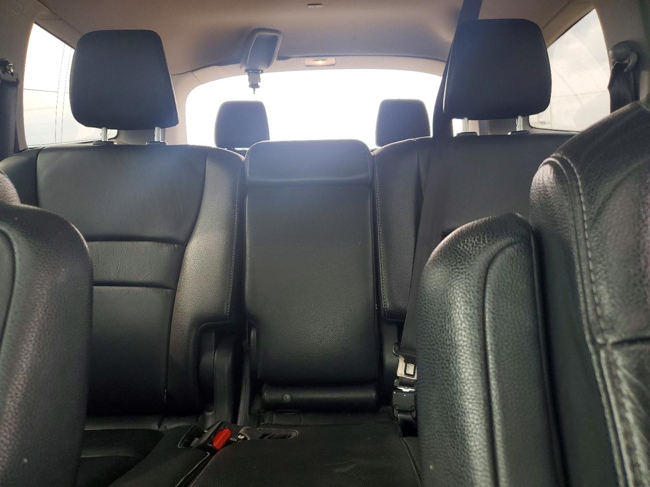 2016 HONDA PILOT EXL photo 10