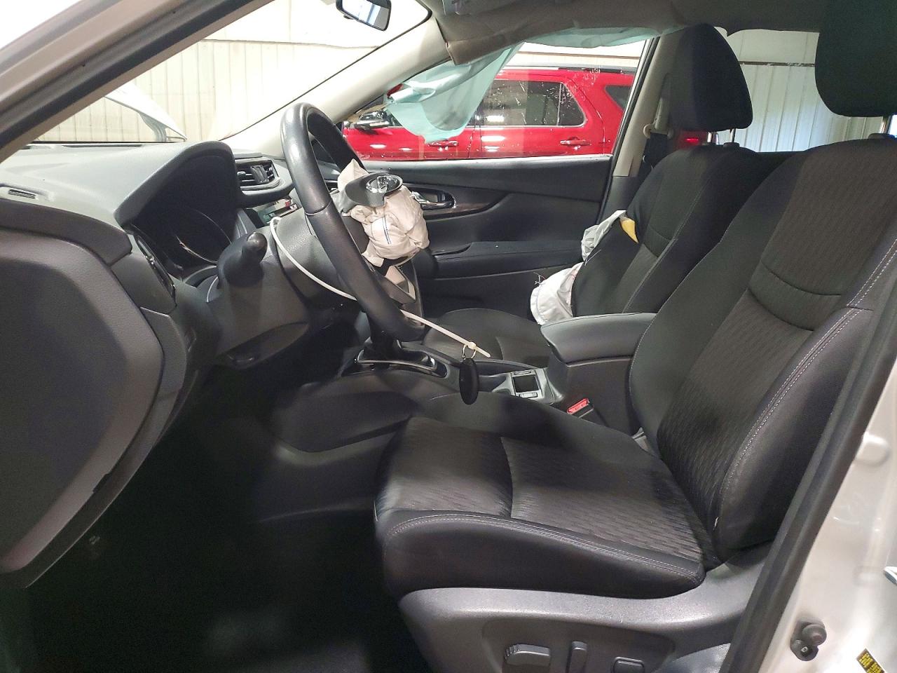 2018 NISSAN ROGUE SV photo 7