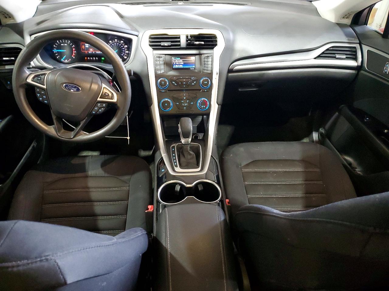 2015 FORD FUSION SE photo 22