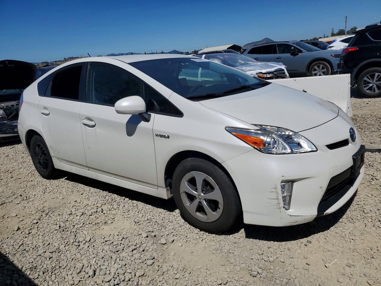 2015 TOYOTA PRIUS TWO photo 10