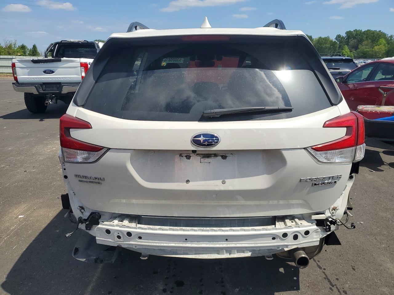 2020 SUBARU FORESTER TOURING photo 6