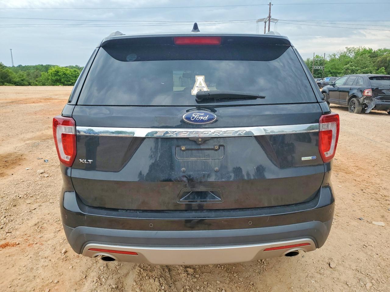 2016 FORD EXPLORER XLT photo 16