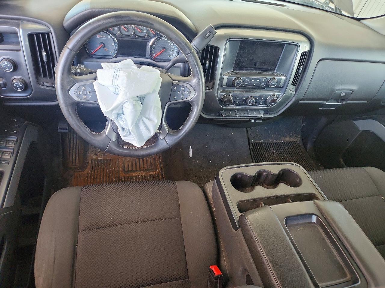 2016 CHEVROLET SILVERADO K1500 LT photo 8