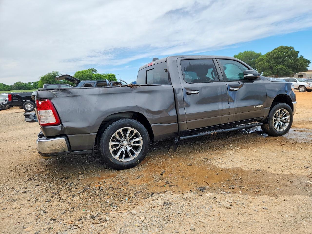 2019 RAM 1500 BIG HORN photo 7
