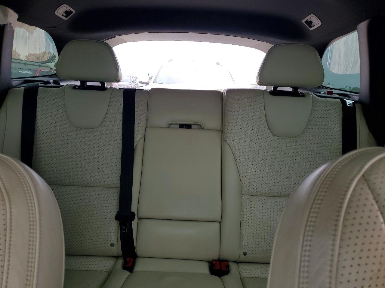 2015 VOLVO XC60 T6 PREMIER photo 28