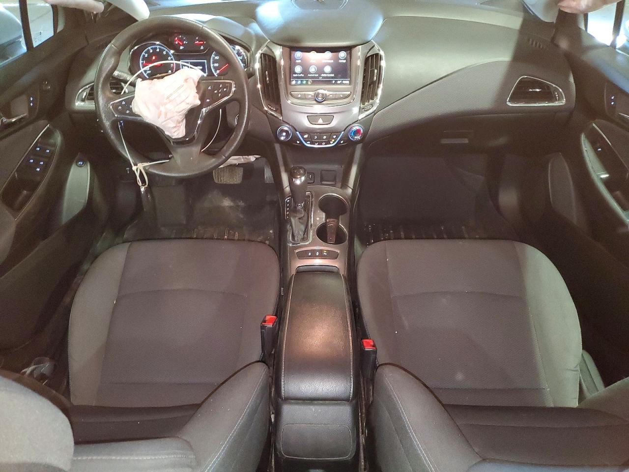 2019 CHEVROLET CRUZE LT photo 15