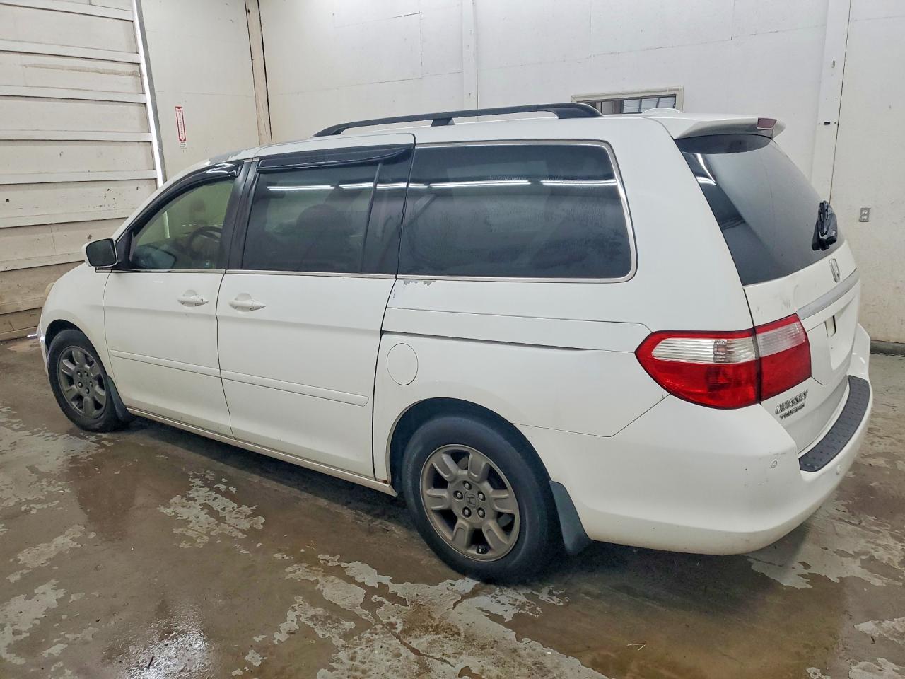 2007 HONDA ODYSSEY TOURING photo 3
