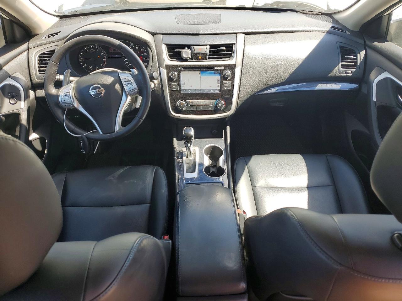 2018 NISSAN ALTIMA 2.5 SR photo 22