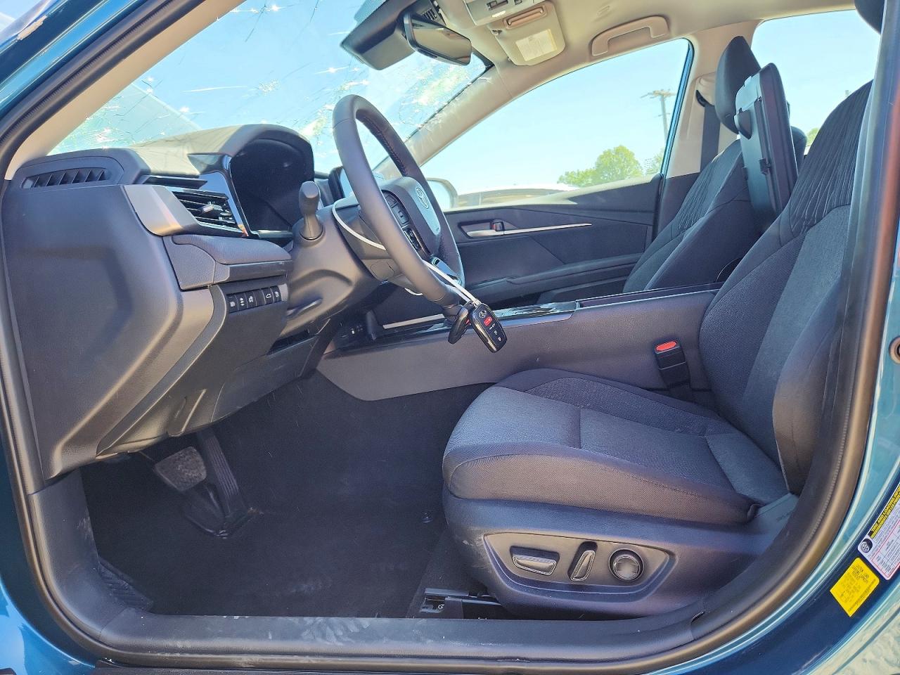 2026 TOYOTA CAMRY LE photo 13